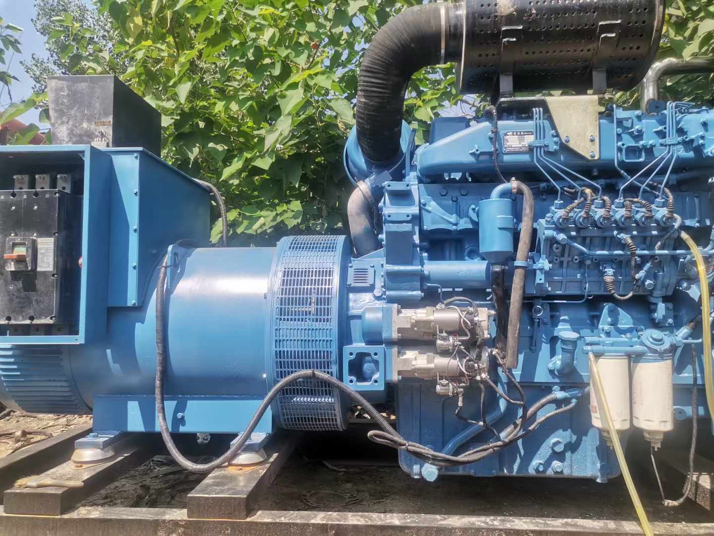 余姚详细说明降低 800kW 柴油发电机输出电流波动的方法